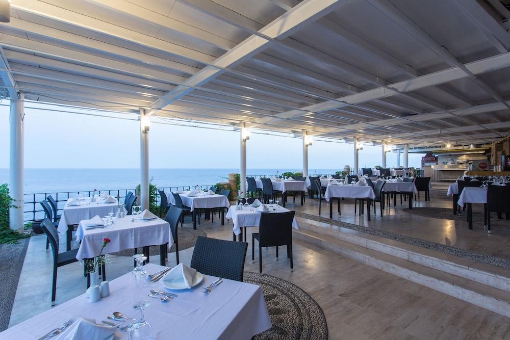 Hotel Falcon 1511 3*